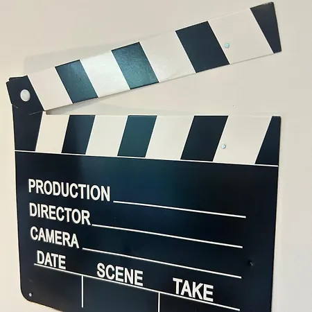 Le Studio Cinema Avec Clim Et Parking Gratuit Apartment *